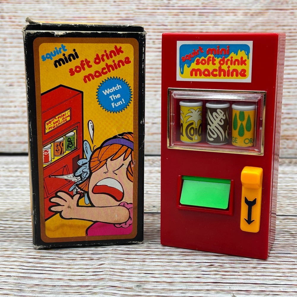 Vintage 1981 Squirt Mini Soft Drink Machine‎ Water Squirter Toy LT 339 with Box